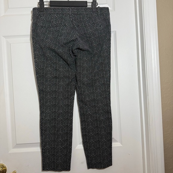 Gap Skinny Ankle Cropped Women's Pants Bi-Stretch Black White Print Size 6R - Picture 2 of 8